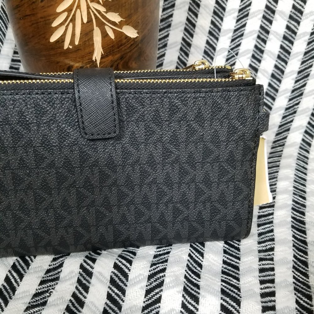 Michael Kors Jet Set Travel Black Double Wristlet - Picture 6 of 8